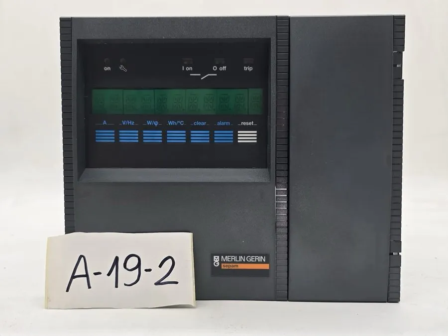 Реле защиты Merlin Gerin SEPAM 2000 S25/S26 LT Protection Relay, S26#27