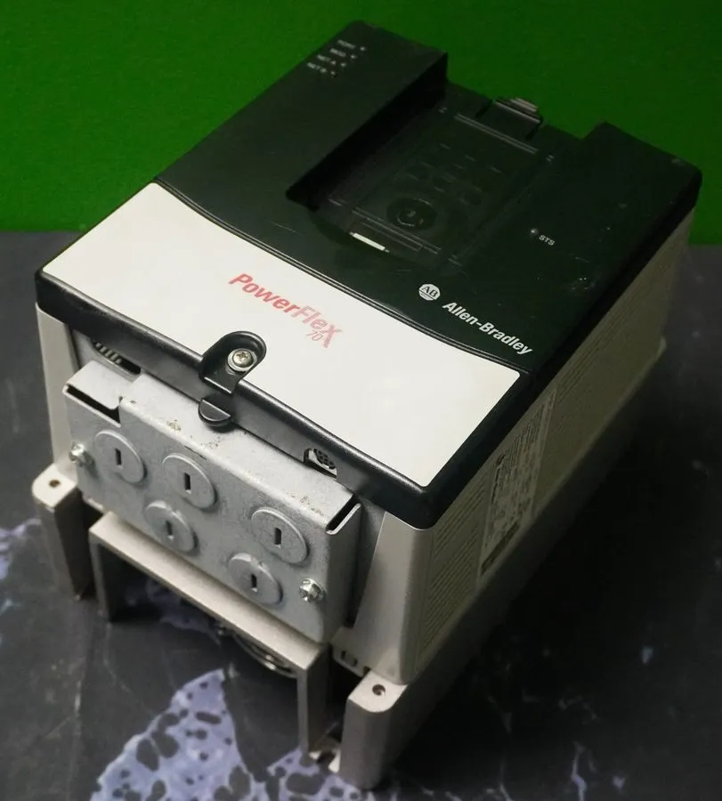Частотный преобразователь Allen-Bradley 20AD3P4A0AYNANNN PowerFlex 70 Low Hr 2HP