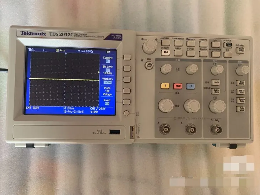 Осциллограф Tektronix TDS2012C 100MHz 2GS/s 2CH Oscilloscope