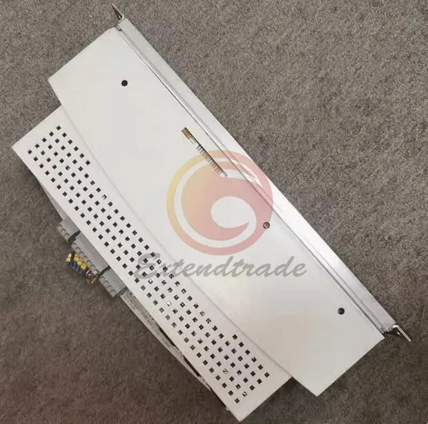 Сервопривод Lenze Servo Drive EVS9321-CPV003