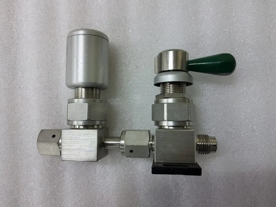 Клапан SWAGELOK SS-DLVCR4, SS-BNV51-C VALVE ASSY (M)