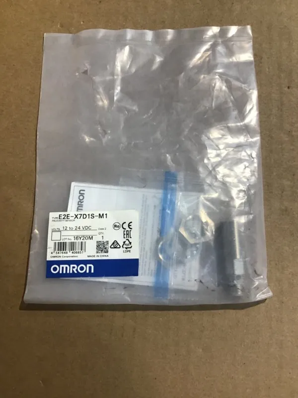 Датчик приближения OMRON E2E-X7D1S-M1 PROXIMITY SENSOR 12-24 VDC