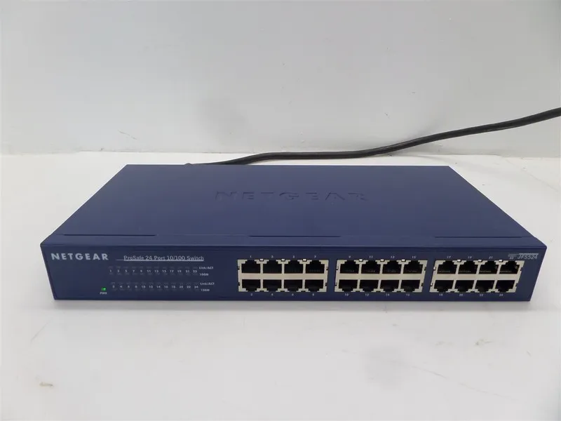 Коммутатор NETGEAR ProSafe JFS524 24-Port Ethernet Network Switch 10/100 Rackmou