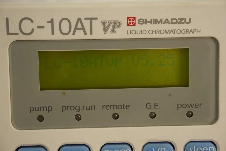 Хроматограф Shimadzu LC-10ATvp HPLC Pump Liquid Chromatograph