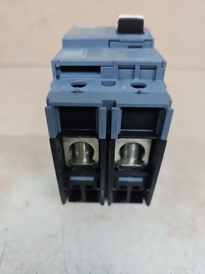 Автоматический выключатель Siemens 3VA4111-4ED24-0AA0 2Pole 110 Amp 3VA4 480V 25