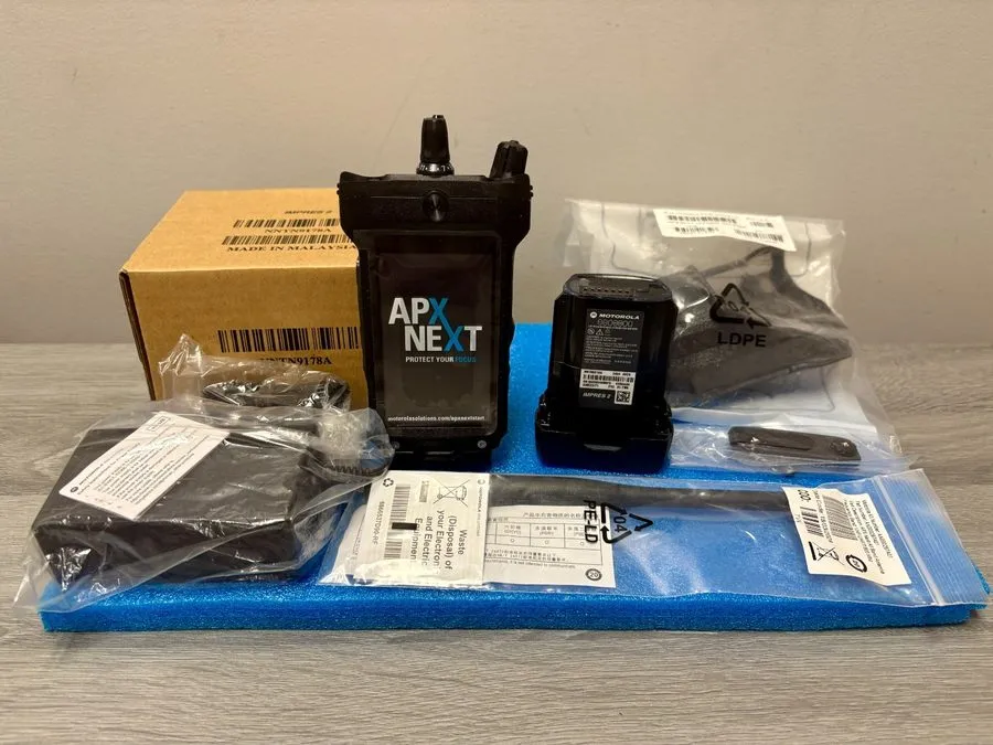 Радиостанция Motorola APX NEXT VHF UHF 7/800MHz P25 Phase 2 TDMA Smart Radio H55