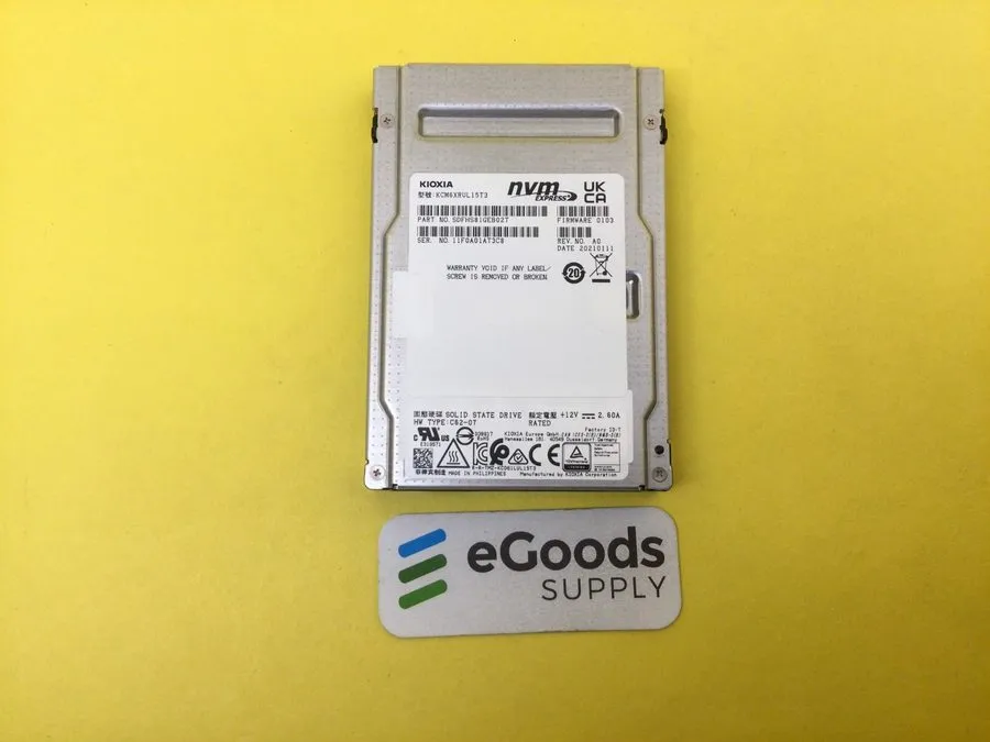 SSD-накопитель KCM6XRUL15T3 KIOXIA CM6-R 15.36TB NVMe PCIe 4.0 x4 U.3 2.5in SSD 