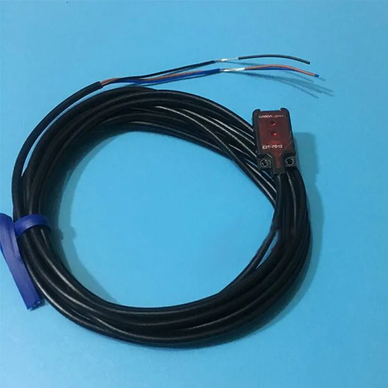 Фотоэлектрический датчик E3T-FD12