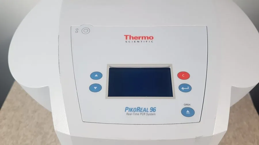 Амплификатор Thermo Scientific PikoReal 96 Real Time PCR System TCR0096 — фото лота 1