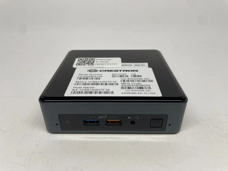 Клавиатура Intel NUC 8 Mini PC Intel i5-8259U, 8GB, 128 GB M.2, Windows 10 IoT w
