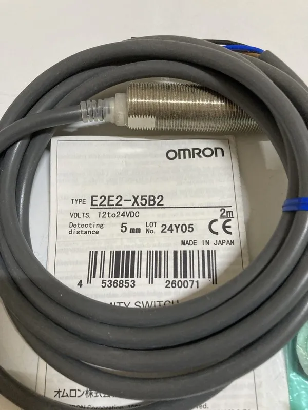 Датчик приближения Omron E2E2-X5B2 Proximity Sensor — фото лота 1
