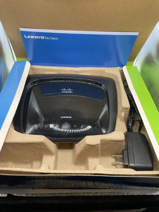 Маршрутизатор Linksys WRT120N 150 Mbps 4-Port 10/100 Wireless N Router
