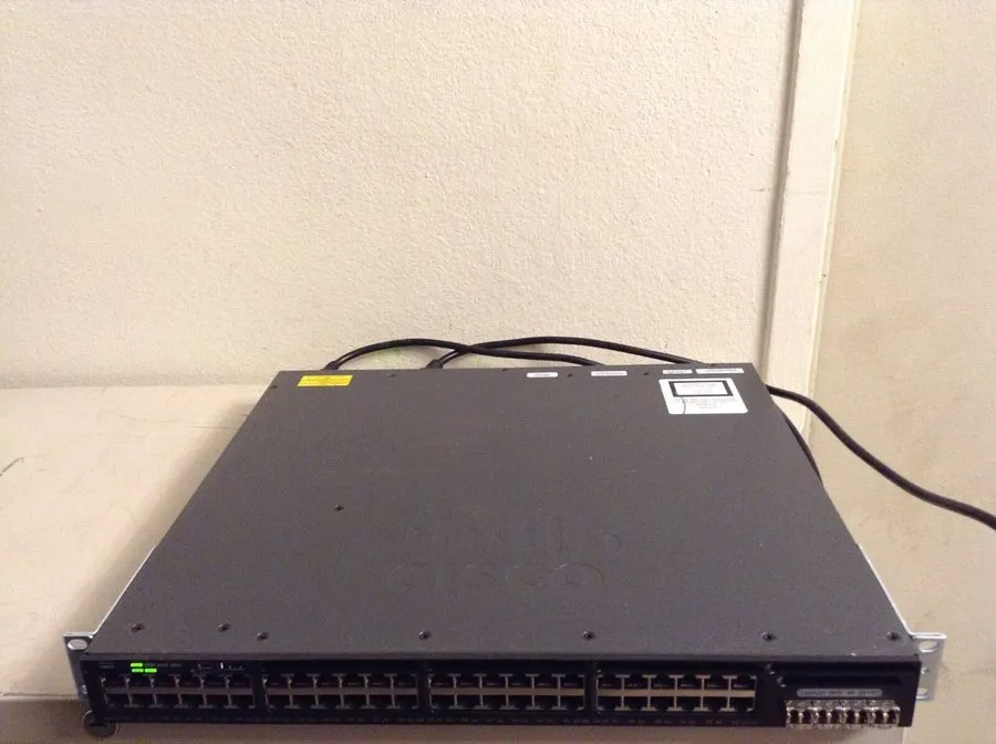 Коммутатор Cisco Catalyst 3650 48 Port Gigabit Switch WS-C3650-48TD-L