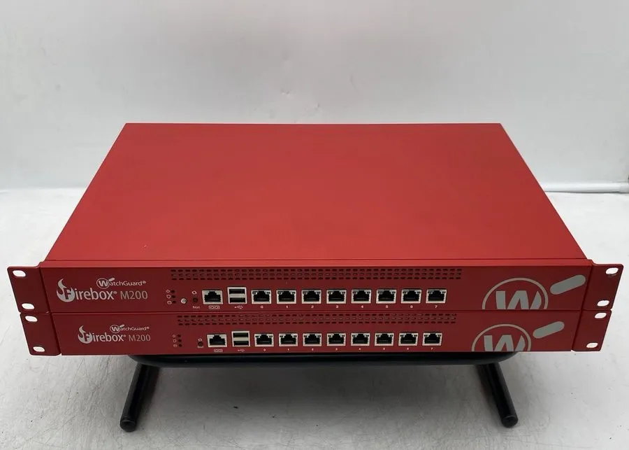 Межсетевой экран WatchGuard FireBox M200 ML3AE8 8-Port Gigabit Ethernet Network 