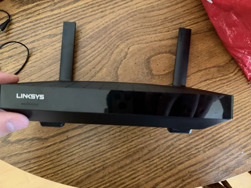 Маршрутизатор Linksys MR7350 WiFi 6 AX1800 Dual-Band Mesh Router, Black, 4-Port