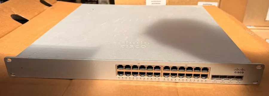 Коммутатор Cisco Meraki MS350-24 24-Port L3 Fully Managed 10GbE Rackmount Switch — фото лота 1