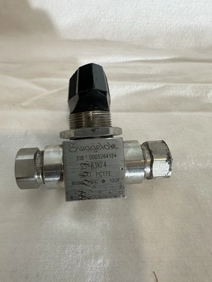 Клапан Swagelok SS-83KF4 High Pressure Ball Valve 6000PSI SEAT PCTFE