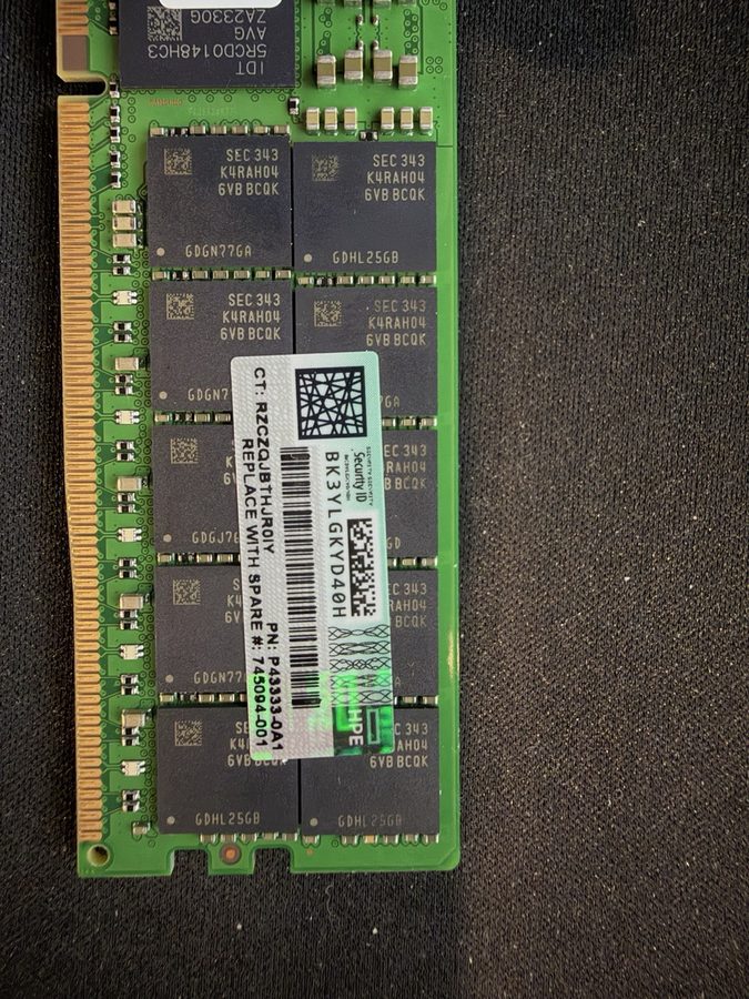 Модуль памяти P43331-B21 HPE Compatible 64GB DDR5-4800Mhz 2Rx4 ECC Registered RD — фото лота 1