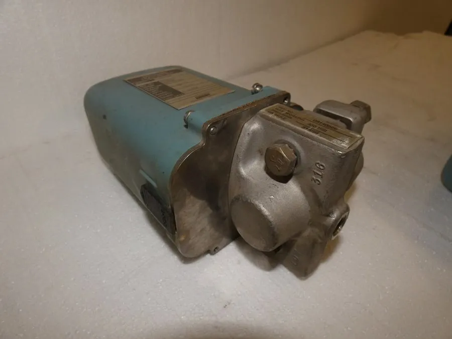 Датчик давления Foxboro 11GM-BS2 Pneumatic Pressure Transmitter