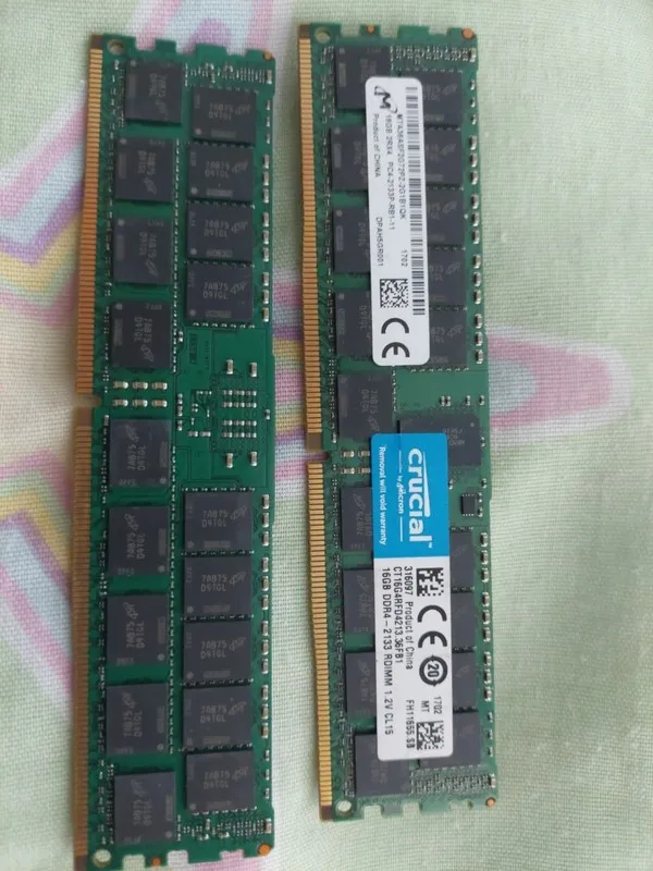 Модуль памяти 16GB Crucial by Micron DDR4-2133 RDIMM ECC Reg Server RAM CT16G4RF
