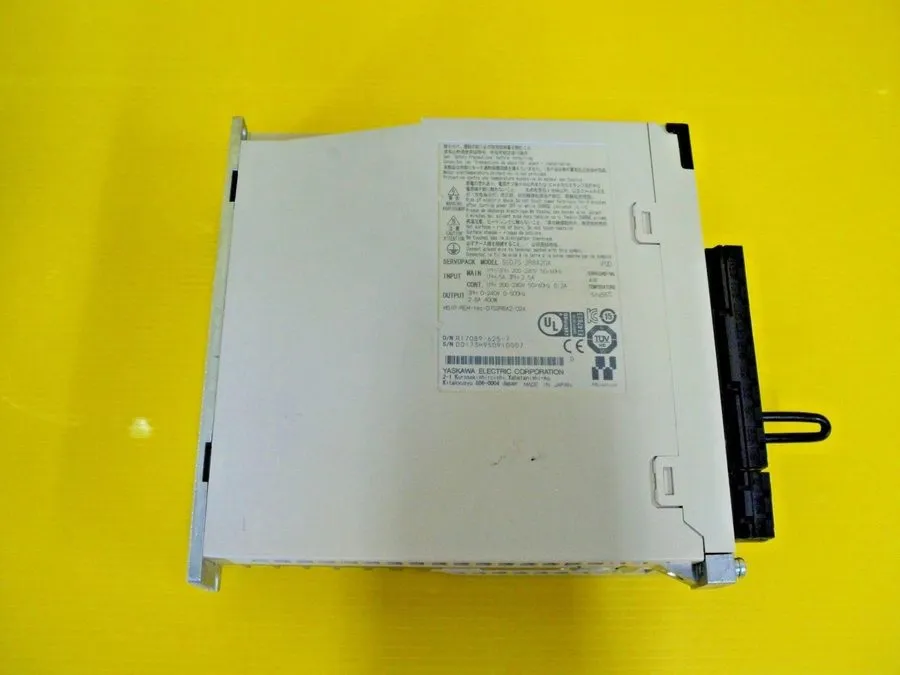 Сервопривод YASKAWA SGD7S-2R8A20A ac servo drive servopack