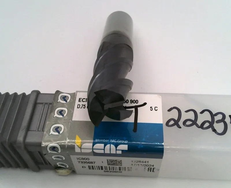 Режущий инструмент Iscar 5/8" x 5/8 x 1-1/4 x 3-1/2 SQ Solid Carbide End Mill EC — фото лота 1