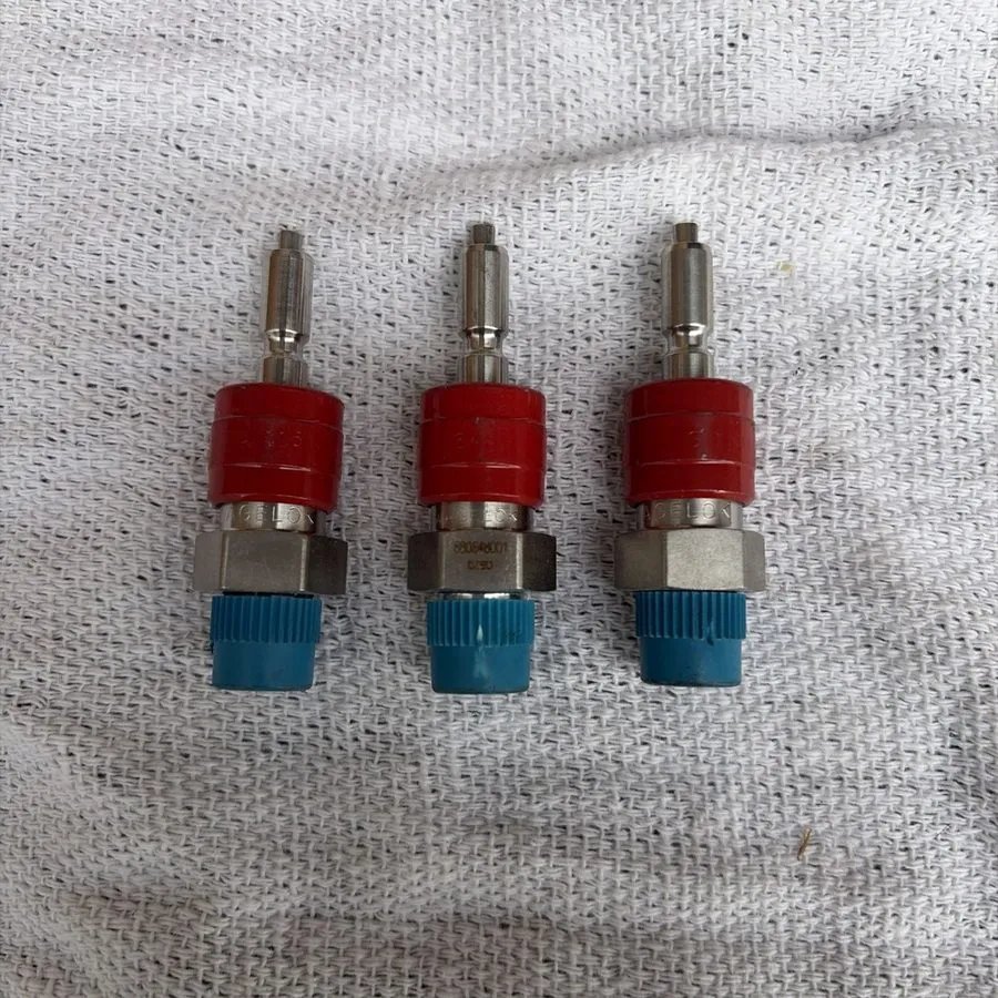 Трубопроводная арматура Swagelok SS-QC4-D-2PM Quick Connect Stem with Valve FNSP