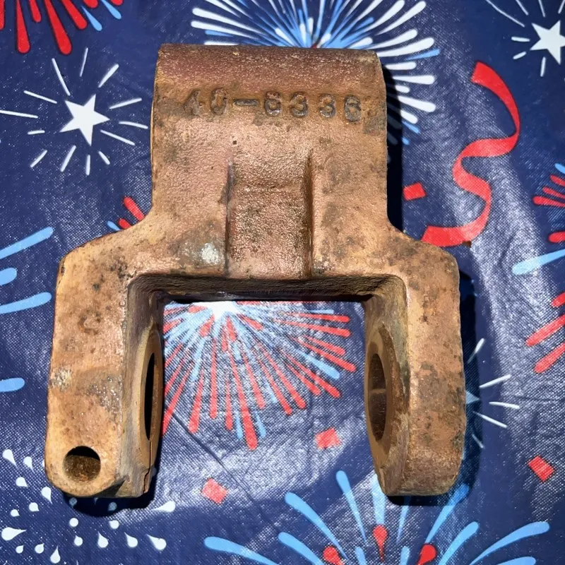 Такелажная скоба M446336 spring Shackle Pierce Fire Truck 40-6336, 400258 h298 — фото лота 1