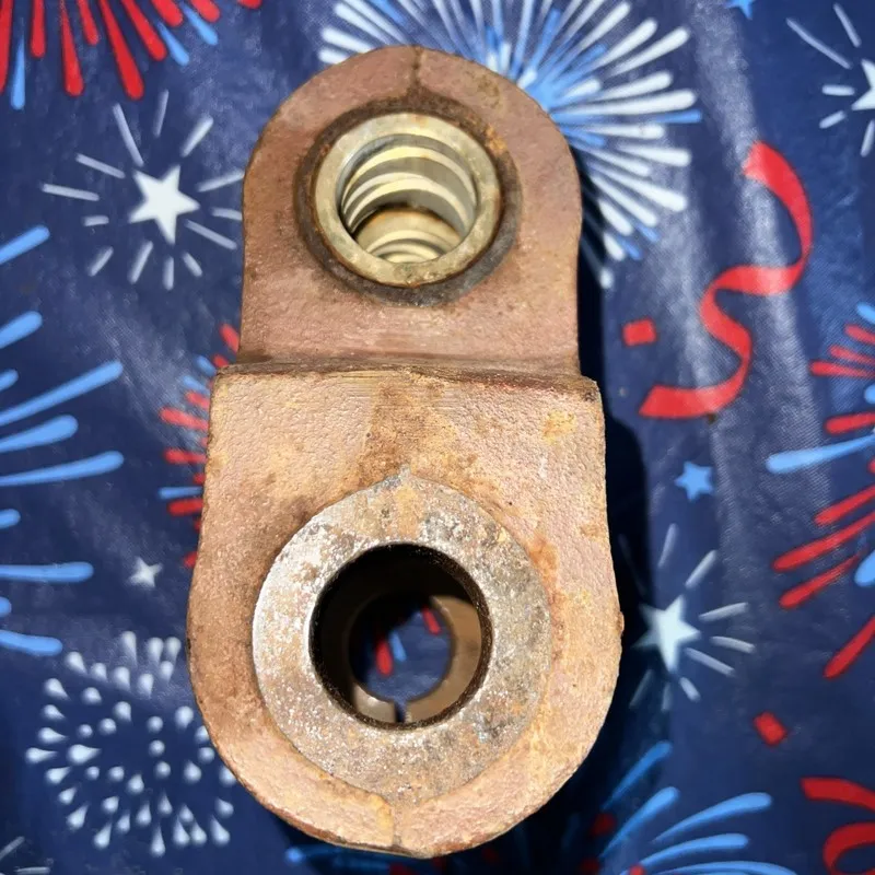 Такелажная скоба M446336 spring Shackle Pierce Fire Truck 40-6336, 400258 h298 — фото лота 2