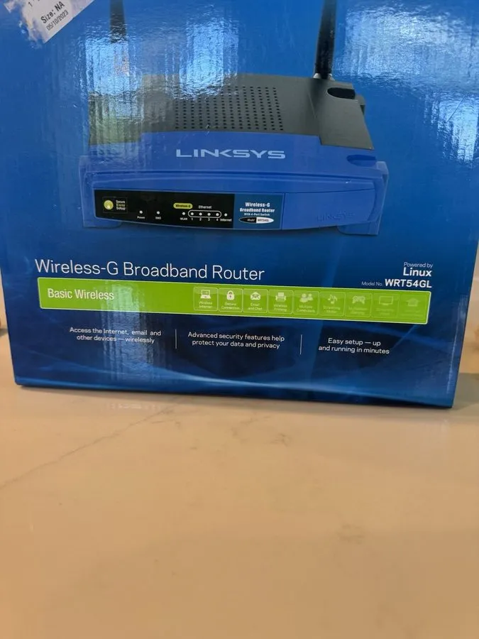 Маршрутизатор Cisco Linksys Wireless-G Broadband Router WRT54GL
