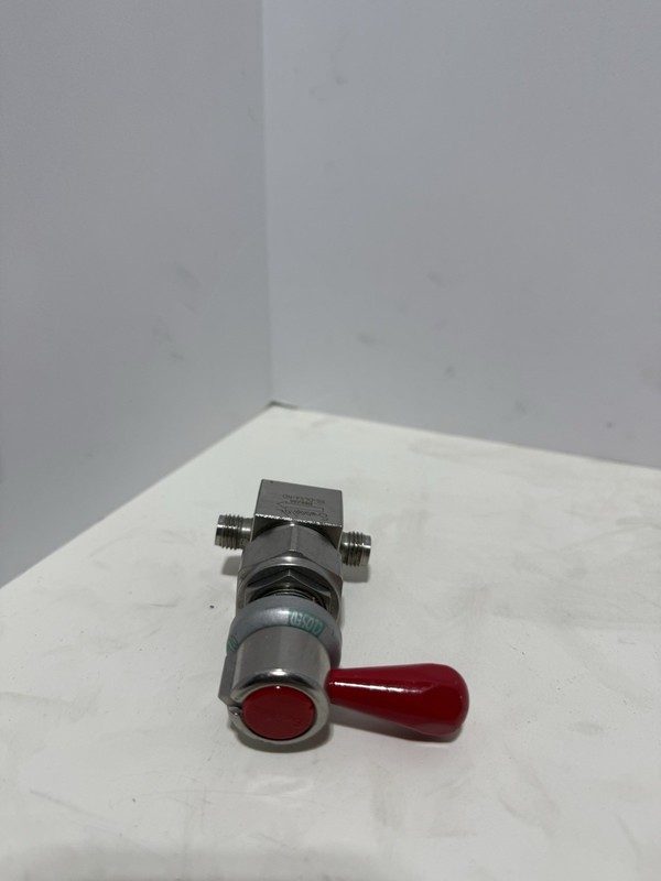 Фото лота SS-DLS4-RD от продавца №80386