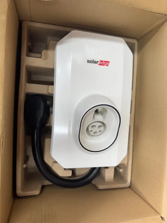 Аккумулятор SolarEdge Level 2 EV Charger SE-EV-SA-KIT-LJ40P — фото лота 1