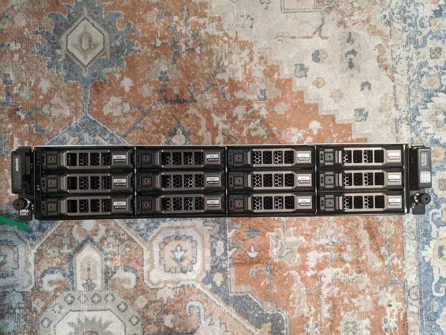 Дисковая полка Dell MD1400 PowerVault Storage Array 12x Trays Redundant EMMs and