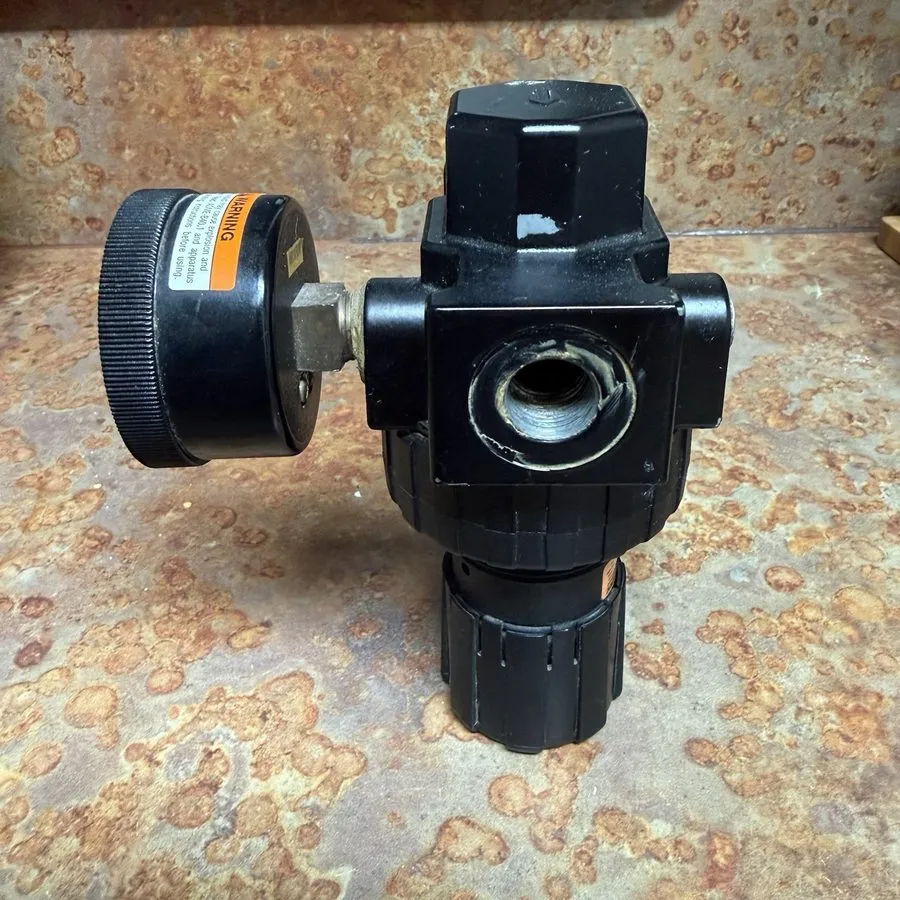 Регулятор давления PARKER 07R218AC PNEUMATIC REGULATOR 250PSI — фото лота 1