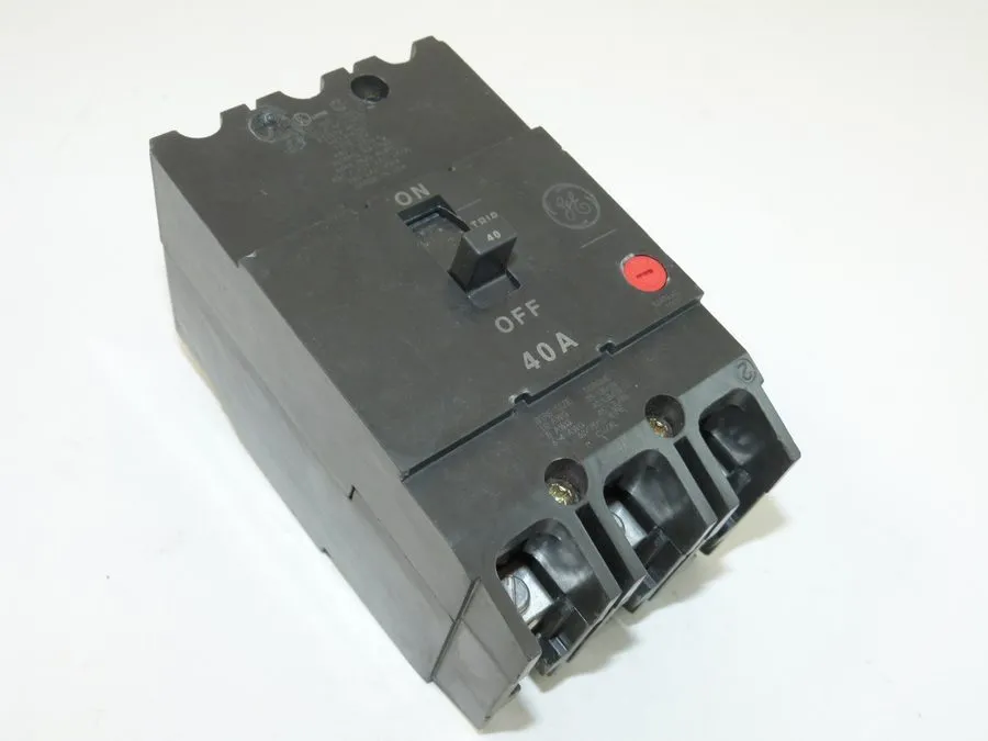 Автоматический выключатель GE TEY340 40A 3-Pole Circuit Breaker 480V AC Trip Ind