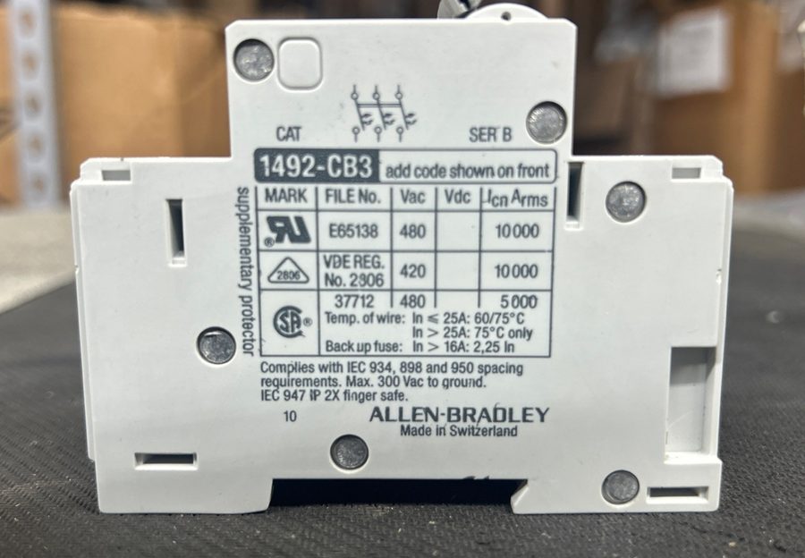 Фото лота 1492-CB3G040 от продавца №10647