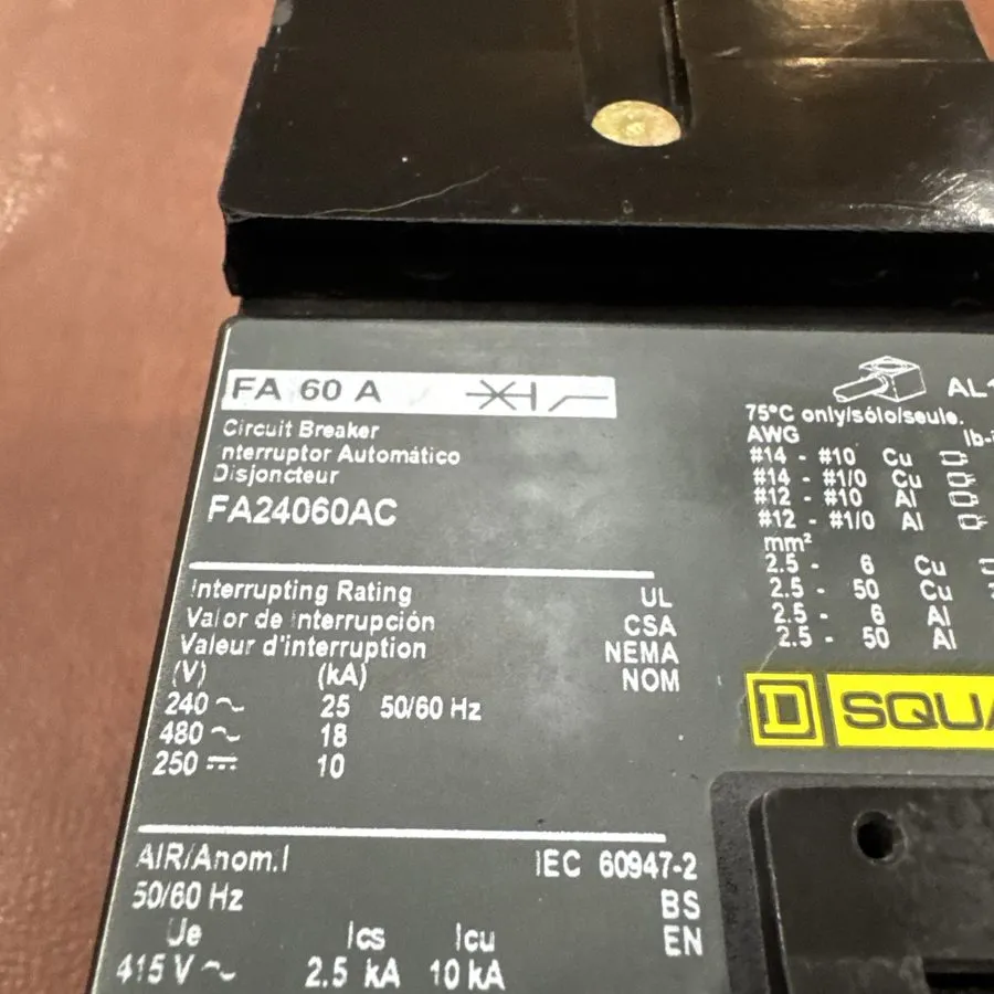 Автоматический выключатель Square D FA24060AC 2 Pole 60 Amp 480V Circuit Breaker