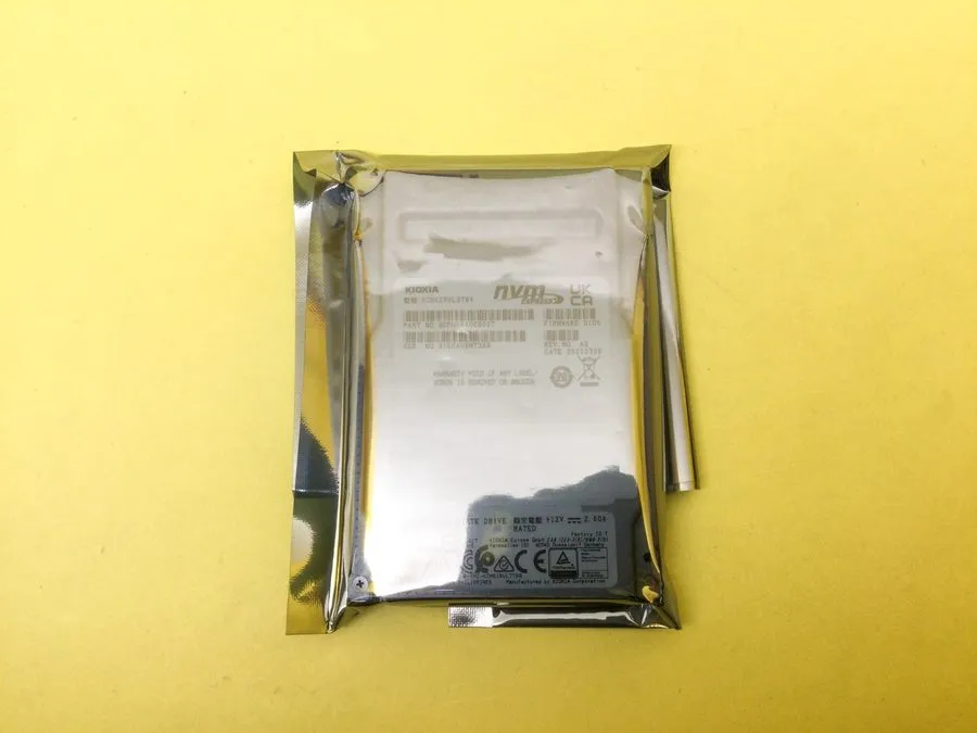 SSD-накопитель KIOXIA KCM6XRUL3T84 3.84TB Kioxia CM6-R SDFHS84GEB02T PCIe 4.0 U.