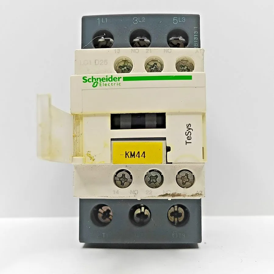 Контактор Schneider LC1D25 Contactor LAD4VG Coil 50-127VAC 25A 3 Pole TeSys