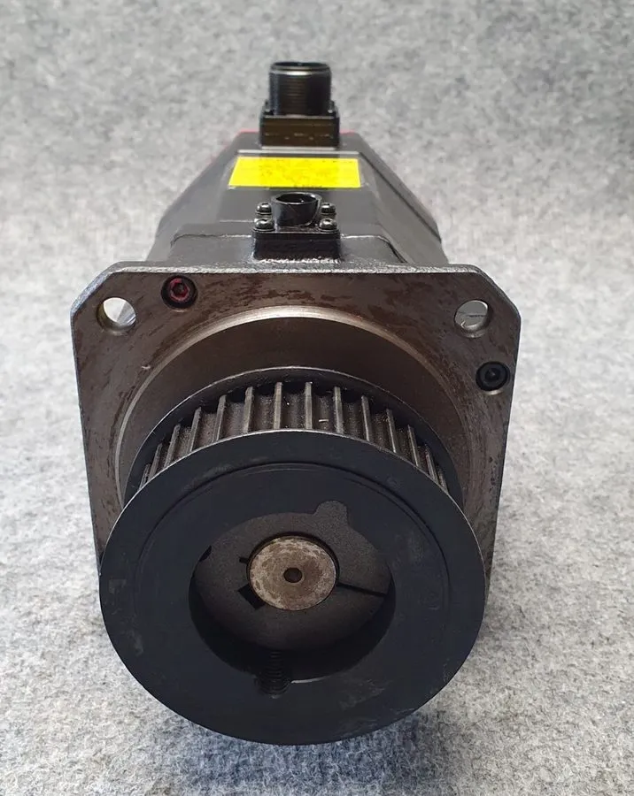 Серводвигатель Fanuc AC Servo Motor βiS 12/3000 A06B-0078-B403