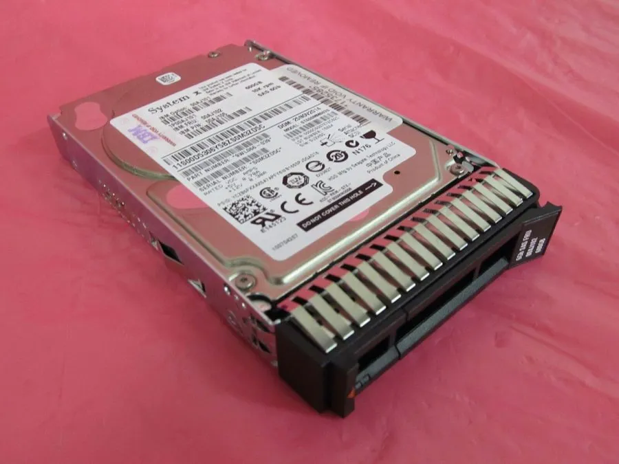 Сервер IBM 00AJ101 00AJ102 00AJ105 600GB 2.5''System X SAS 10K Hard Drive HDD