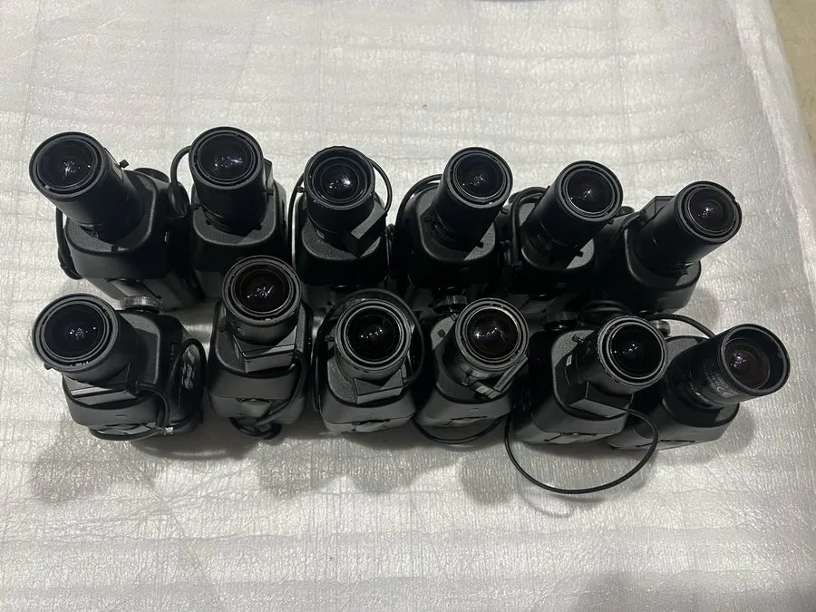Камера Pelco CC3751H-2 Rev:1.03 DSP Color CCD Camera-Lots Of 12 (All 12 Cameras)