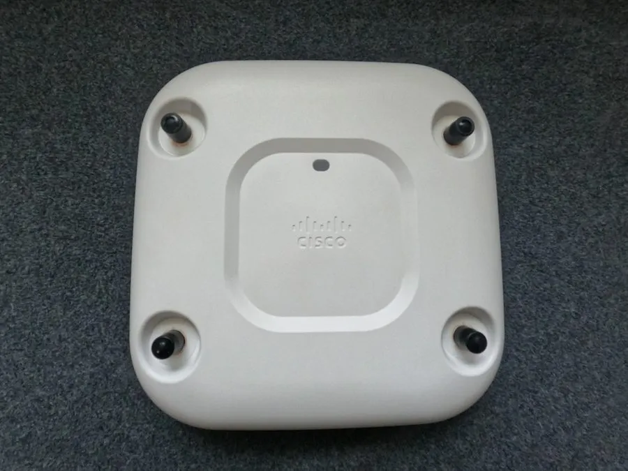 Точка доступа Wi-Fi Cisco AIR-CAP2702E-B-K9 USA STD 802.11ac CAP Access Point
