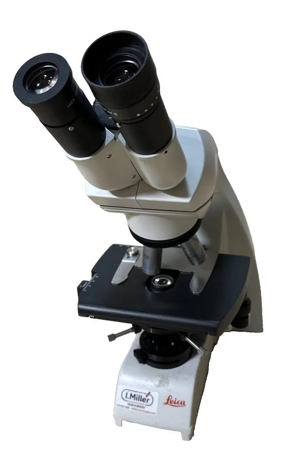 Объектив микроскопа Leica DM750 Microscope w/ Objective Lens 4x 10x 20x 40x