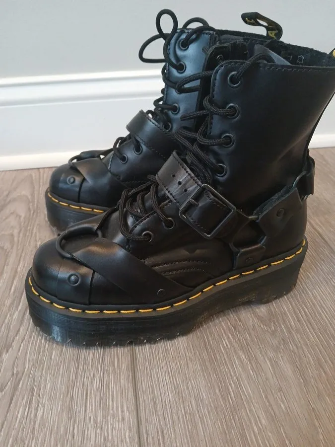 Жгут проводов Dr. Martens Leather Platform Boots Jadon Harness Black, Size US 6- — фото лота 1