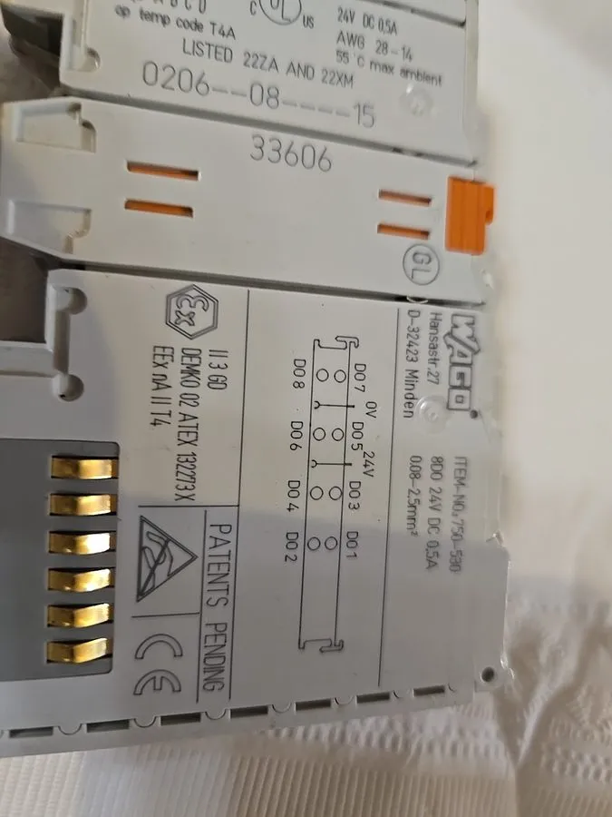 Модуль ввода-вывода WAGO 8-Channel Output Module 24VDC 750-530