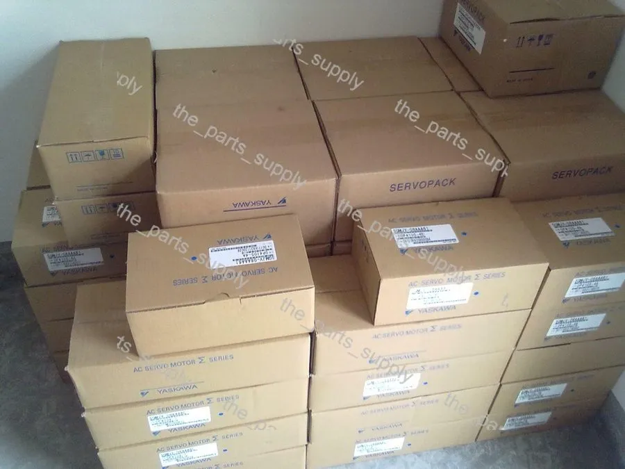 Серводвигатель YASKAWA SGMGV-05DDL6F Servo Motors