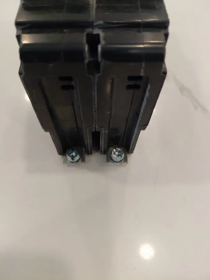 Автоматический выключатель Square D EGB24020 Bolt-On Circuit Breaker 2P 20A 480V — фото лота 2
