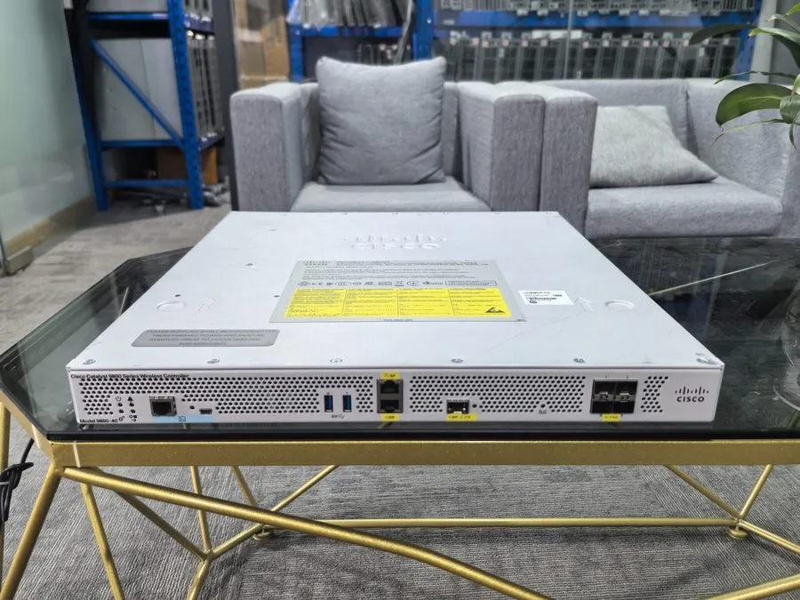 Точка доступа Wi-Fi Cisco Catalyst C9800-40-K9 9800-40 4 Port 10G Wireless Contr