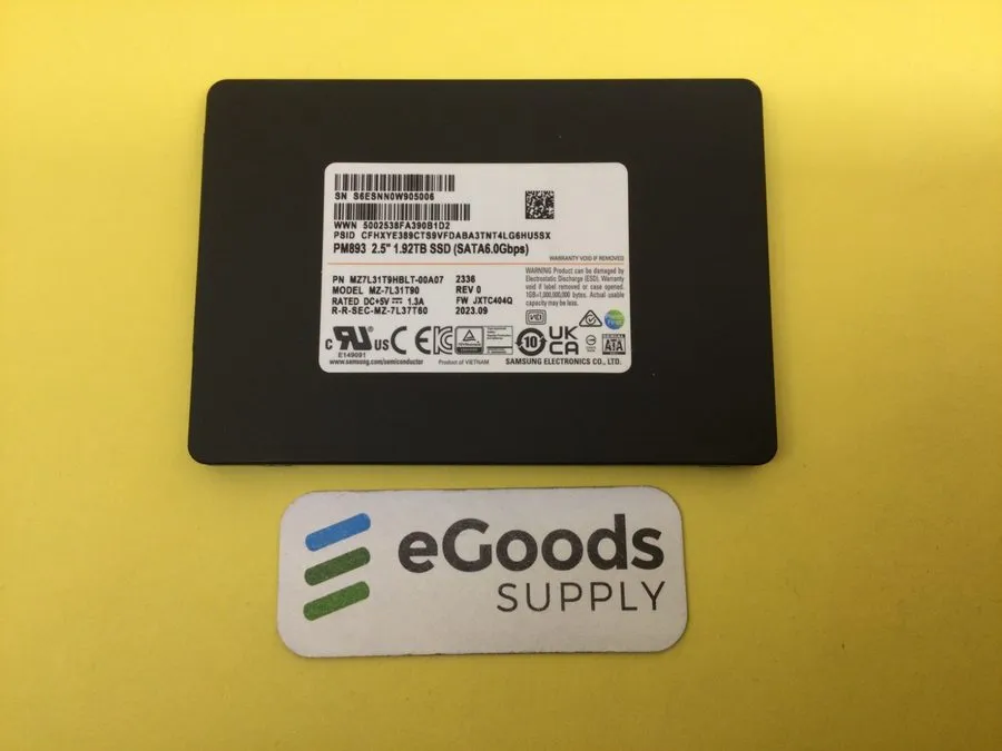 SSD-накопитель Samsung PM893 1.92TB SSD 2.5" SATA 6Gbps MZ-7L31T90 MZ7L31T9HBLT-
